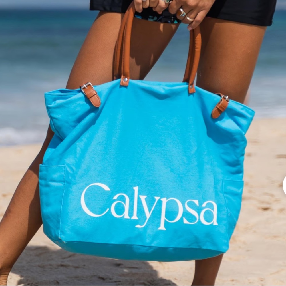 NWT cotton canvas Beach Bag
